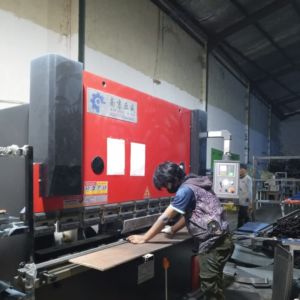Tekuk Besi Lemari Custom
