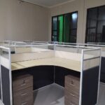 Partisi Cubicle Meja Custom