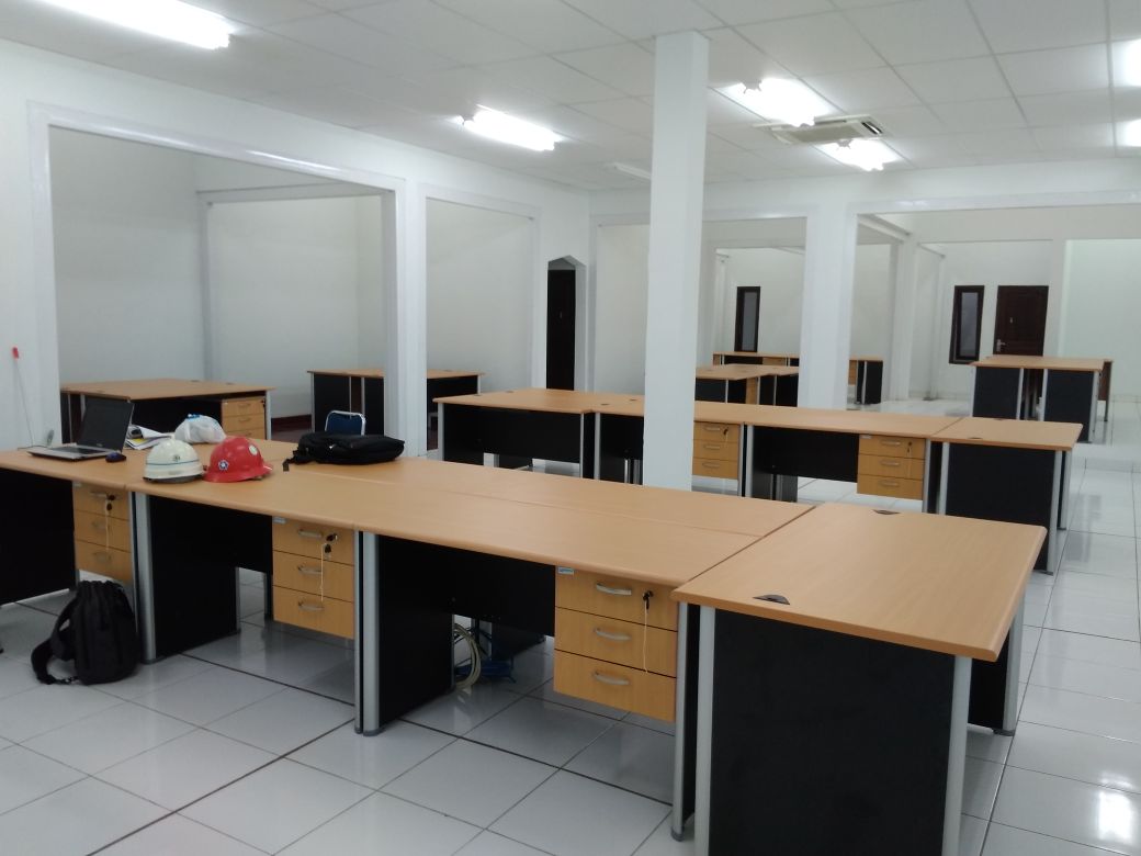 Meja Custom berkualitas terbaik